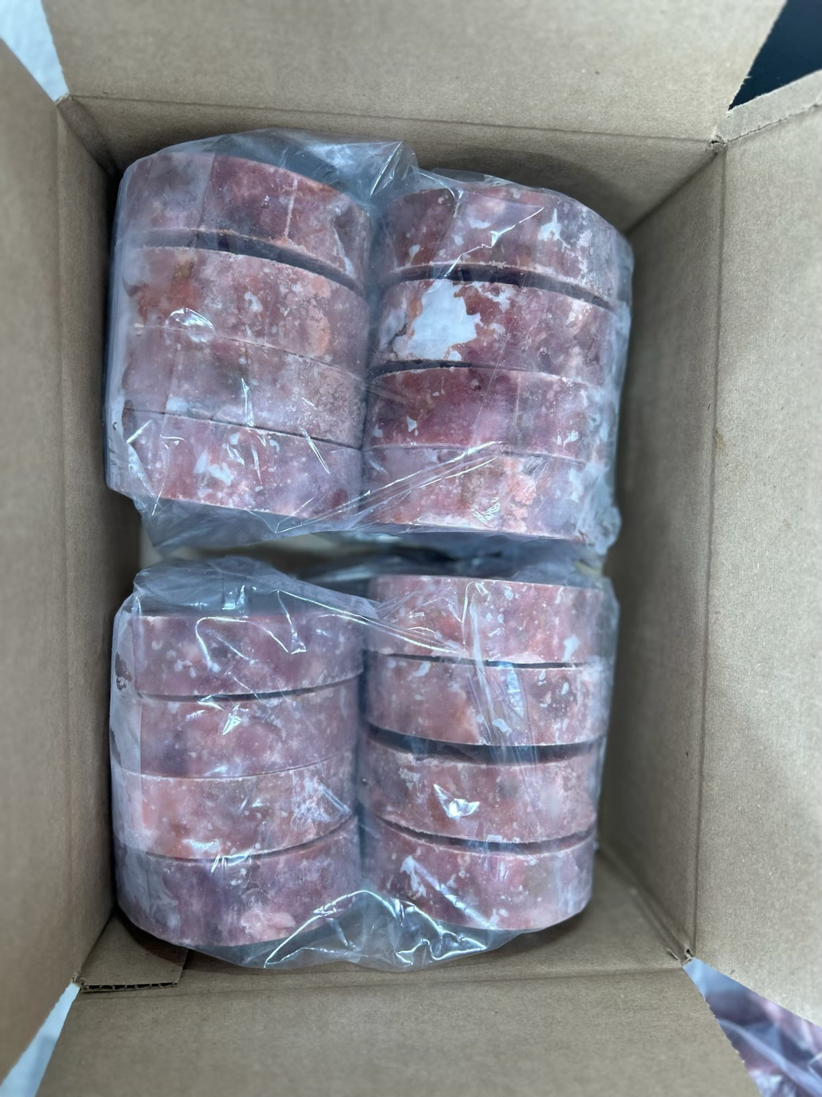 Raw dog food, raw pet food, frozen raw dog food, raw dog meals, natural raw dog food, raw food for dogs, BARF diet for dogs, biologically appropriate dog food, fresh raw dog food, healthy dog food, grain-free dog food, holistic dog food, raw dog food delivery, raw nutrition for pets, raw dog food Canada, Ottawa, Local, Gatineau, Wakefield, Chelsea, Russel